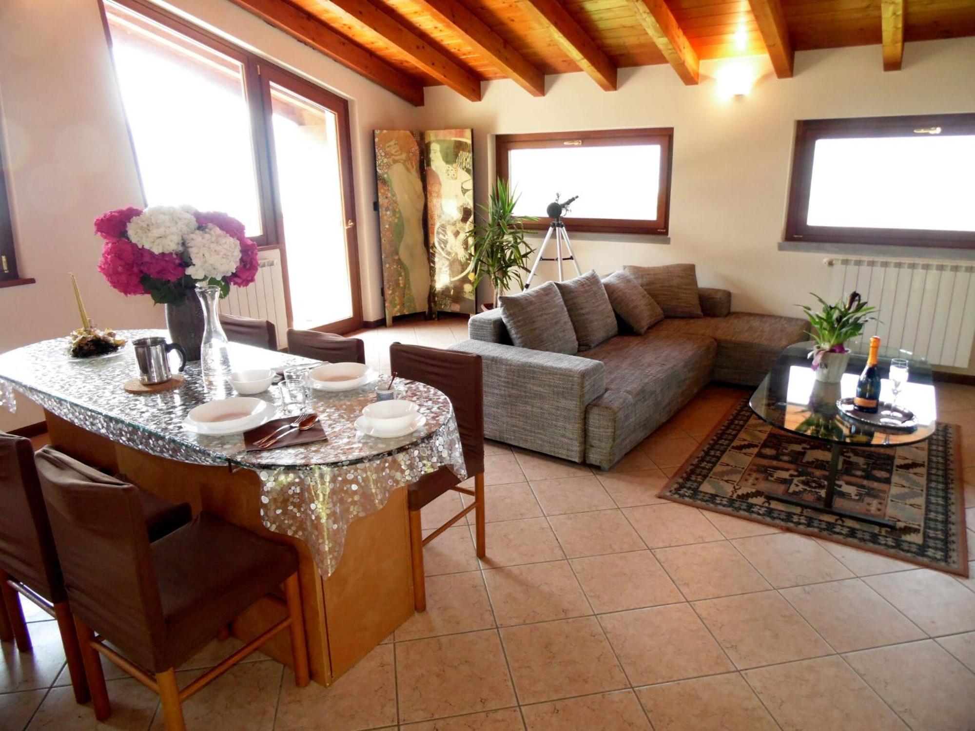 Villa In Pisogne With Pool Garden And Lake View Екстер'єр фото