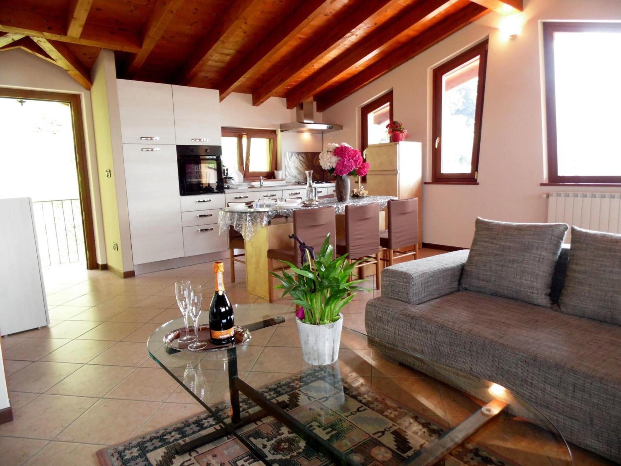 Villa In Pisogne With Pool Garden And Lake View Екстер'єр фото